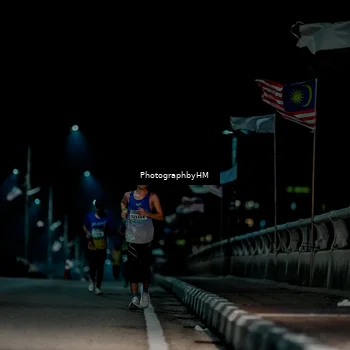 Runner Photo 5812002