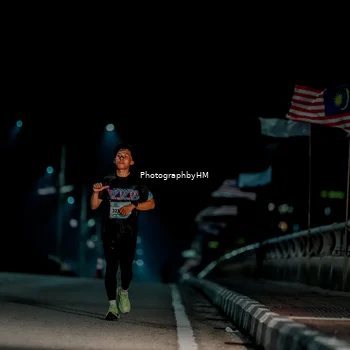 Runner Photo 5812021