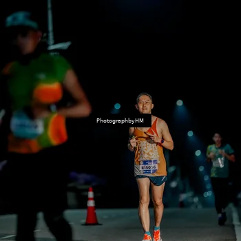 Runner Photo 5812049