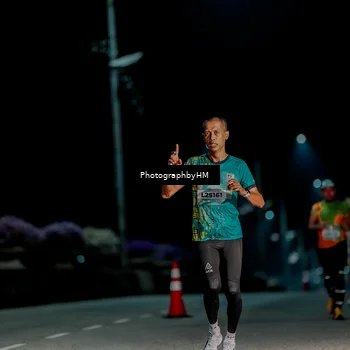 Runner Photo 5812070