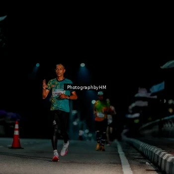 Runner Photo 5812073