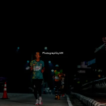 Runner Photo 5812075