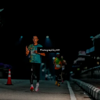 Runner Photo 5812078