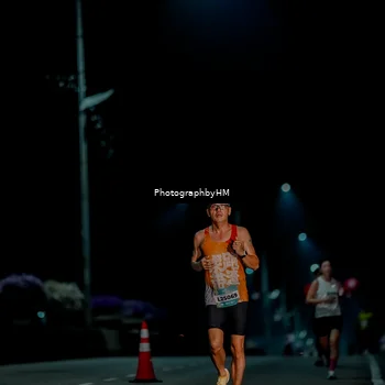 Runner Photo 5812202