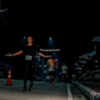 Runner Photo 5812218