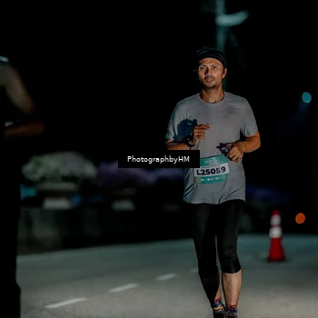 Runner Photo 5812360