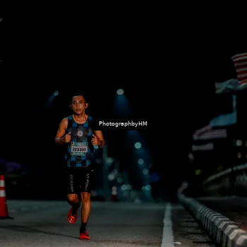 Runner Photo 5813005