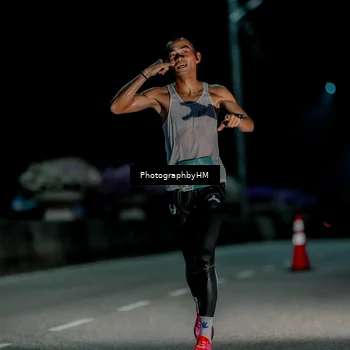 Runner Photo 5813497