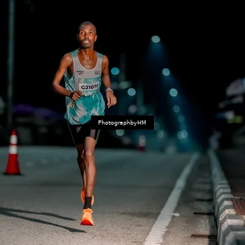 Runner Photo 5813542