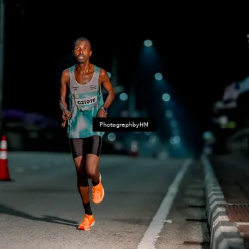 Runner Photo 5813545