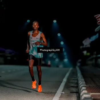 Runner Photo 5813551