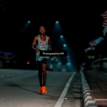 Runner Photo 5813555