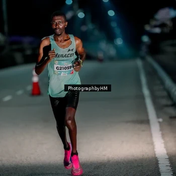 Runner Photo 5813565