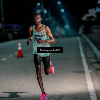 Runner Photo 5813569