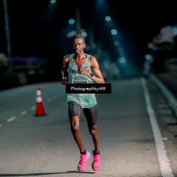Runner Photo 5813570