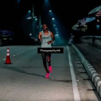 Runner Photo 5813571