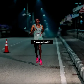 Runner Photo 5813572