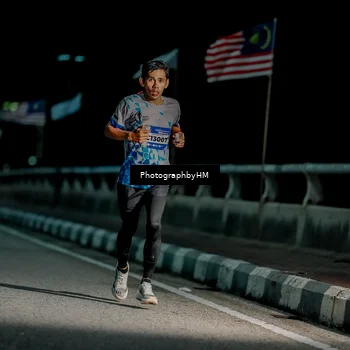 Runner Photo 5813645
