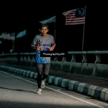 Runner Photo 5813649