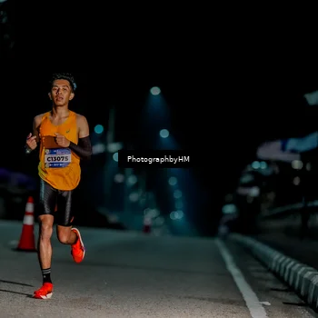 Runner Photo 5813663