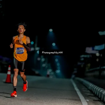 Runner Photo 5813665