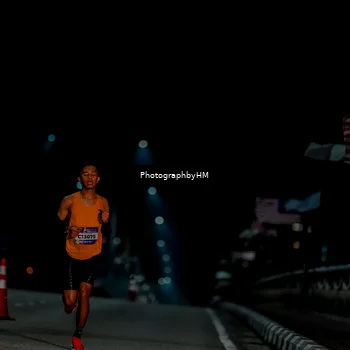 Runner Photo 5813681