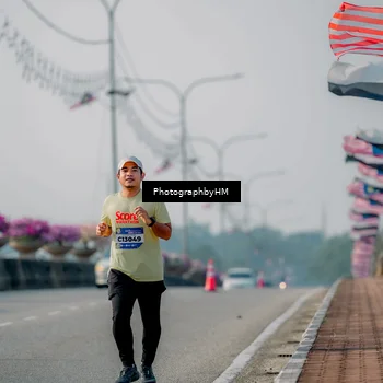 Runner Photo 5813756