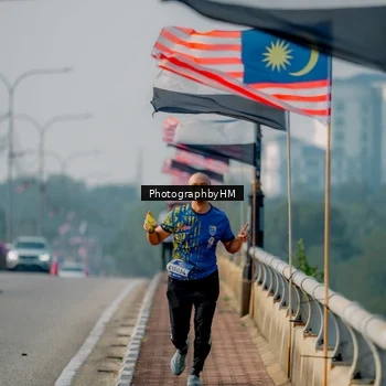 Runner Photo 5813835