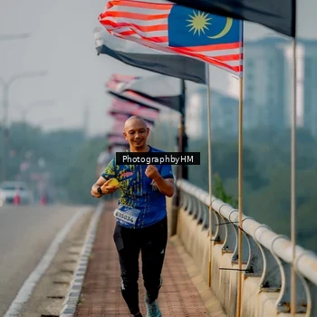 Runner Photo 5813840