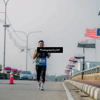 Runner Photo 5813876