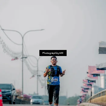 Runner Photo 5813888