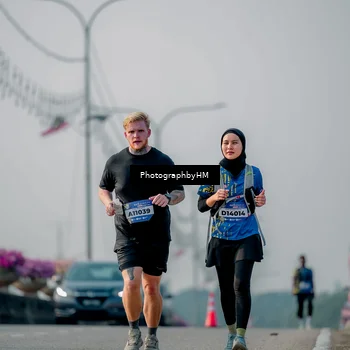 Runner Photo 5813947