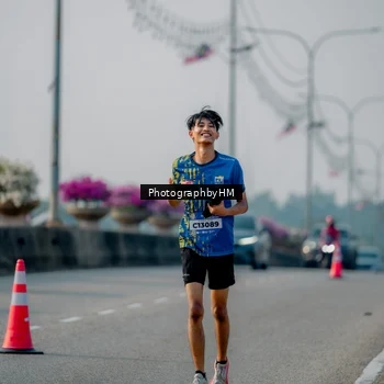 Runner Photo 5813984