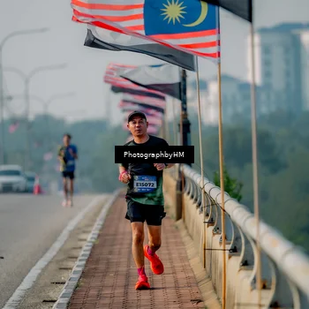 Runner Photo 5813999