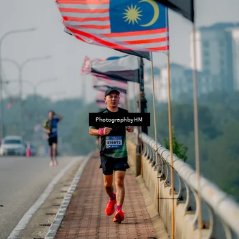 Runner Photo 5814003