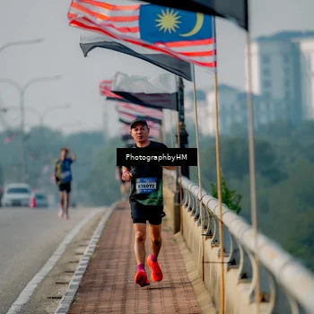 Runner Photo 5814004