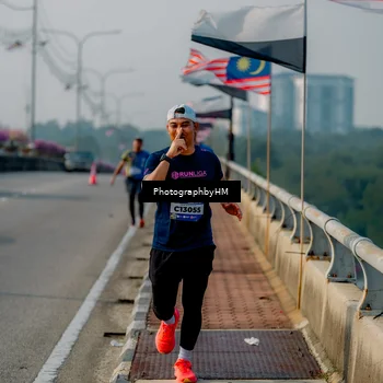 Runner Photo 5814083