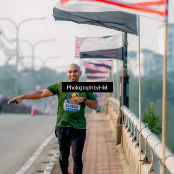 Runner Photo 5814211