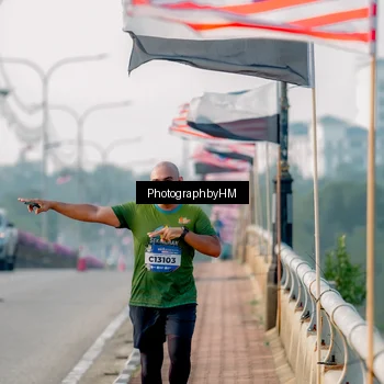 Runner Photo 5814214