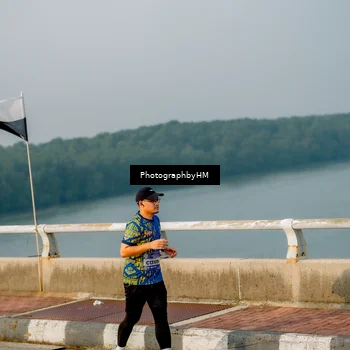 Runner Photo 5814369