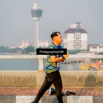 Runner Photo 5814435