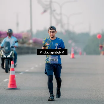 Runner Photo 5814566