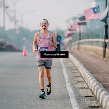 Runner Photo 5814635