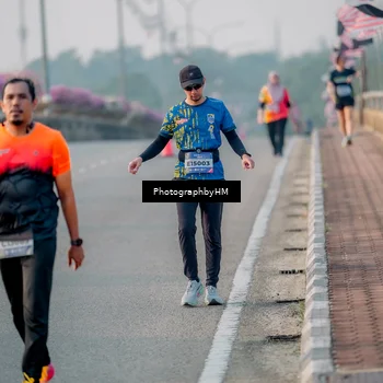 Runner Photo 5814679