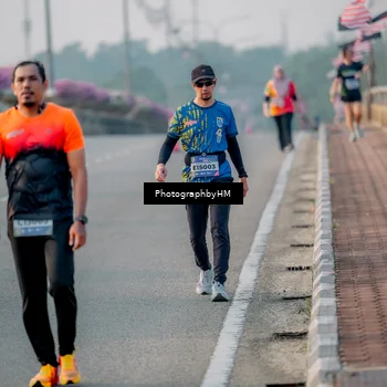 Runner Photo 5814680