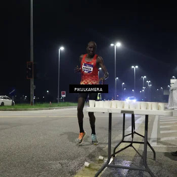 Runner Photo 5814866