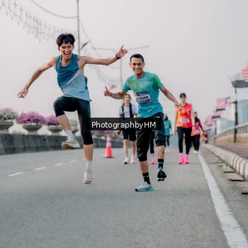 Runner Photo 5814997