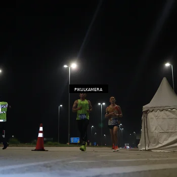 Runner Photo 5815086