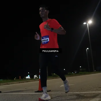 Runner Photo 5815131