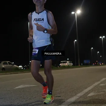 Runner Photo 5815399